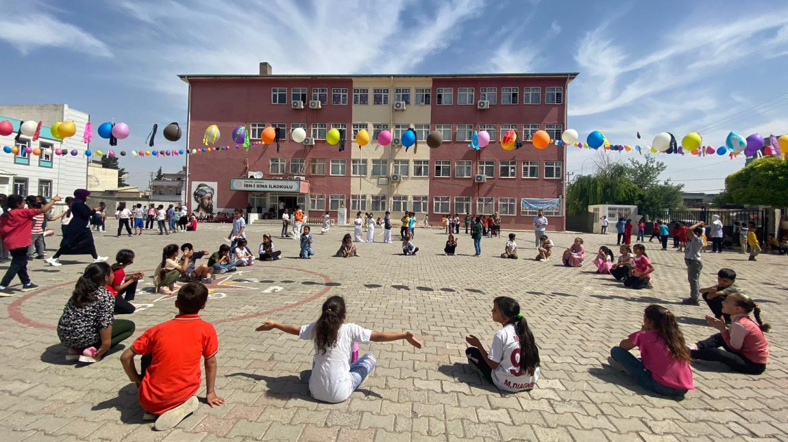 'Geleneksel Çocuk Oyunları Şenliği' yapıldı.